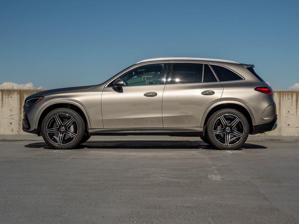 used 2023 Mercedes-Benz GLC 300 car, priced at $41,990