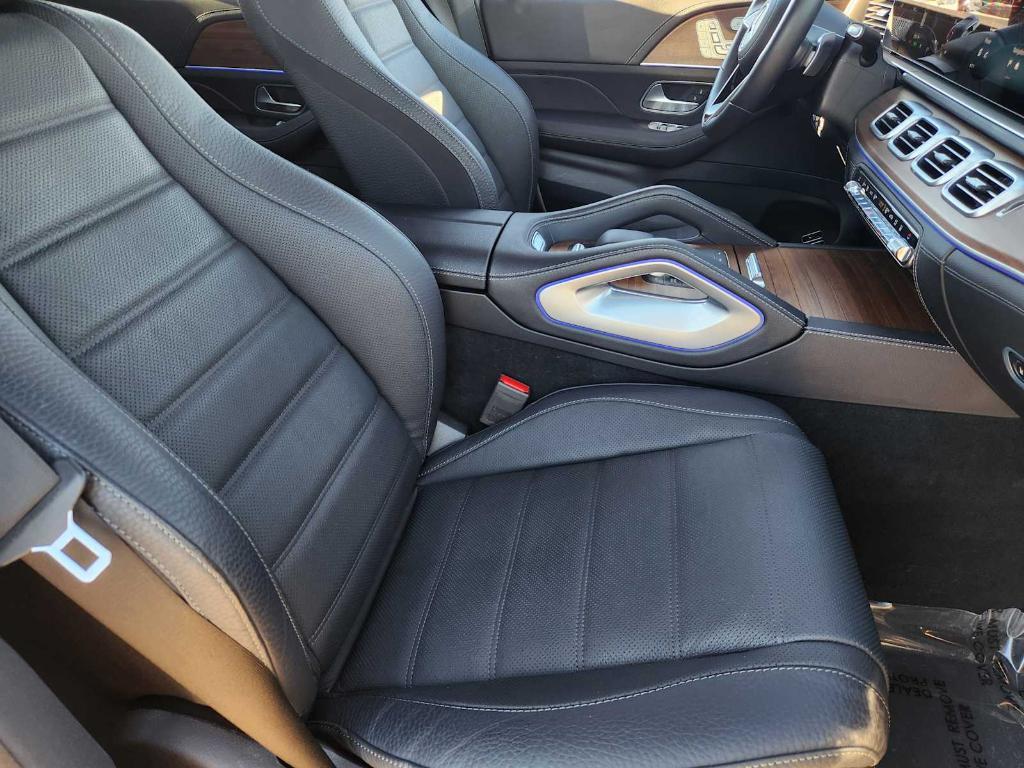 used 2024 Mercedes-Benz GLE 450 Plug-In Hybrid car, priced at $54,388