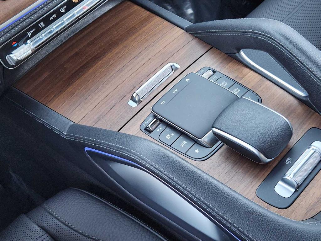 used 2024 Mercedes-Benz GLE 450 Plug-In Hybrid car, priced at $54,388