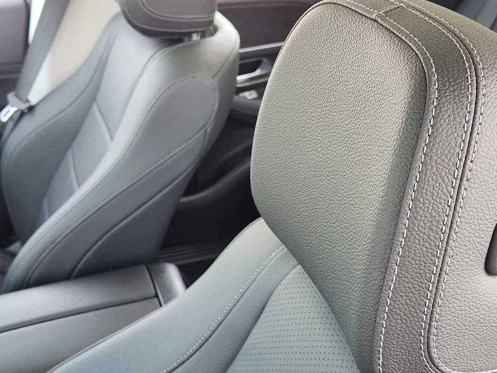 used 2024 Mercedes-Benz GLE 450 car, priced at $60,888