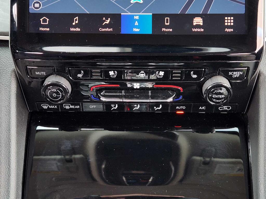 used 2022 Jeep Grand Cherokee L car, priced at $28,688