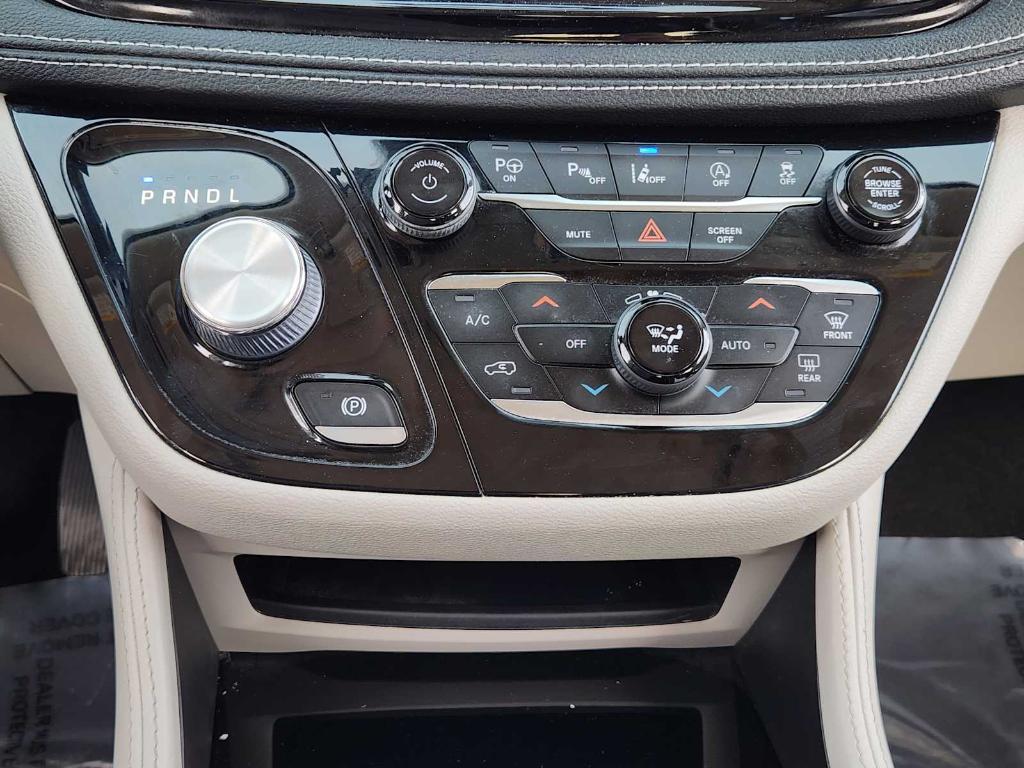 used 2022 Chrysler Pacifica car, priced at $31,688