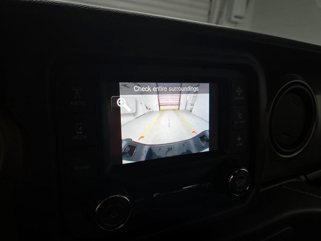 used 2021 Jeep Gladiator car, priced at $25,998