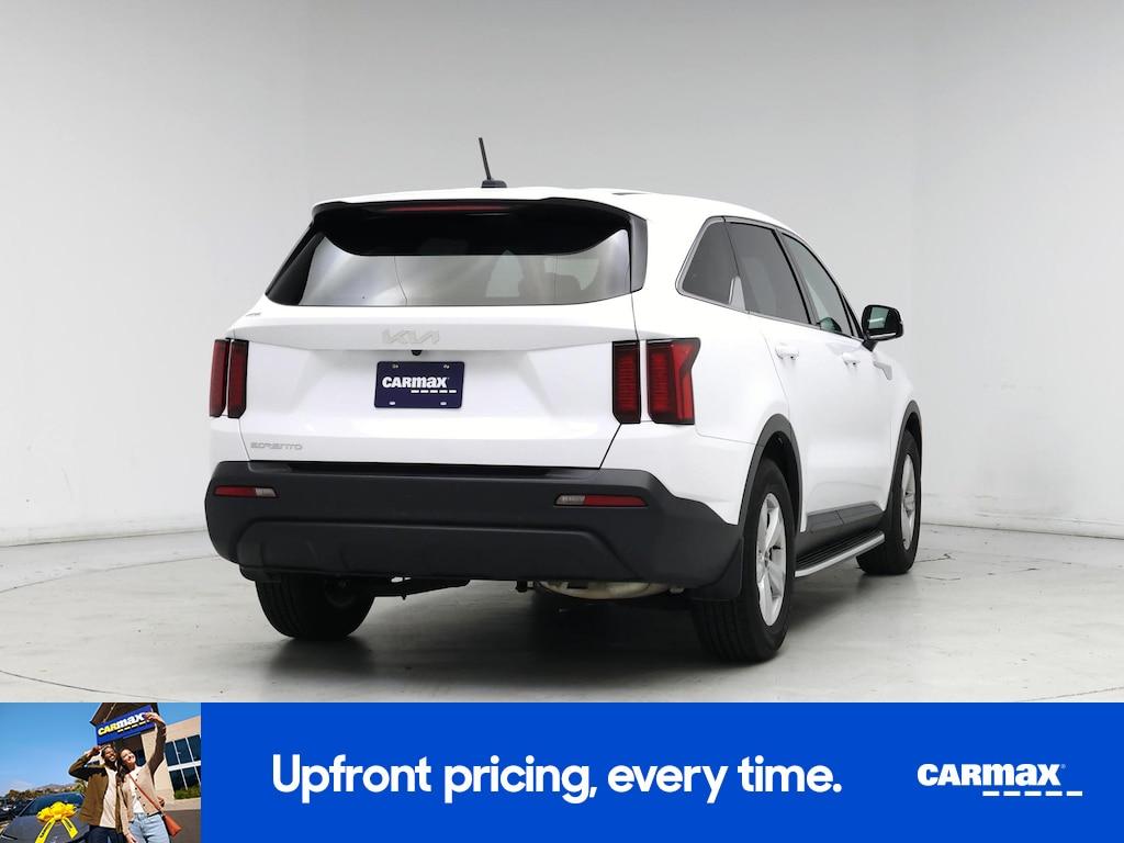 used 2023 Kia Sorento car, priced at $23,998