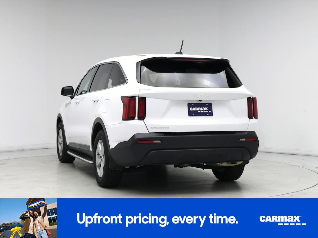 used 2023 Kia Sorento car, priced at $23,998