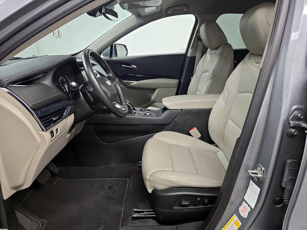 used 2023 Cadillac XT4 car, priced at $29,998