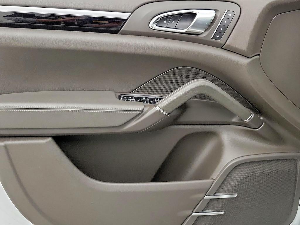 used 2016 Porsche Cayenne car, priced at $24,998