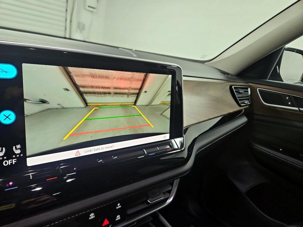 used 2024 Volkswagen Atlas car, priced at $29,998