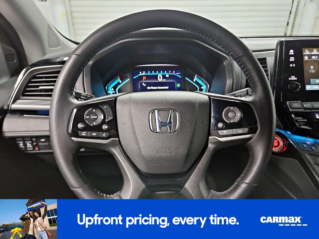 used 2023 Honda Odyssey car, priced at $40,998