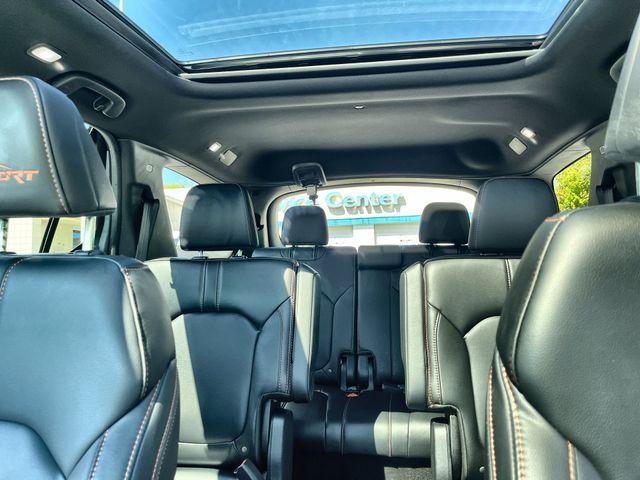 used 2025 Honda Pilot car, priced at $43,888