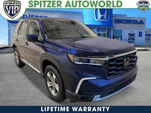 new 2025 Honda Pilot car, priced at $46,095