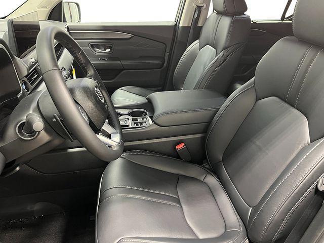 new 2026 Honda Pilot car, priced at $52,280