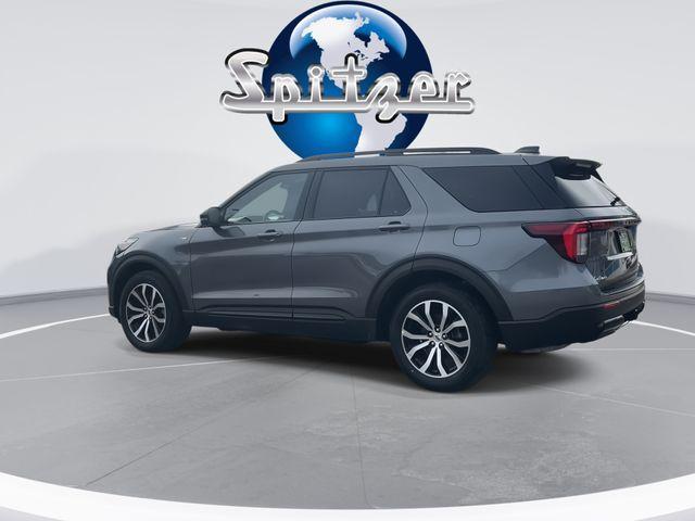 used 2025 Ford Explorer car, priced at $35,691