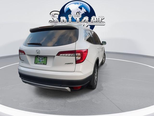 used 2021 Honda Pilot car, priced at $24,996