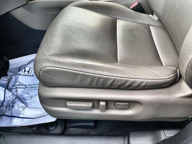 used 2021 Honda Pilot car, priced at $24,996