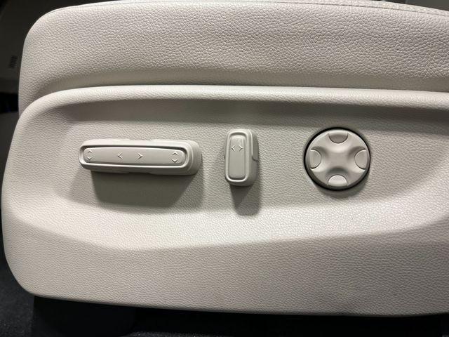 new 2026 Honda Odyssey car, priced at $43,290