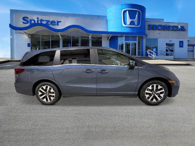 new 2026 Honda Odyssey car, priced at $43,290