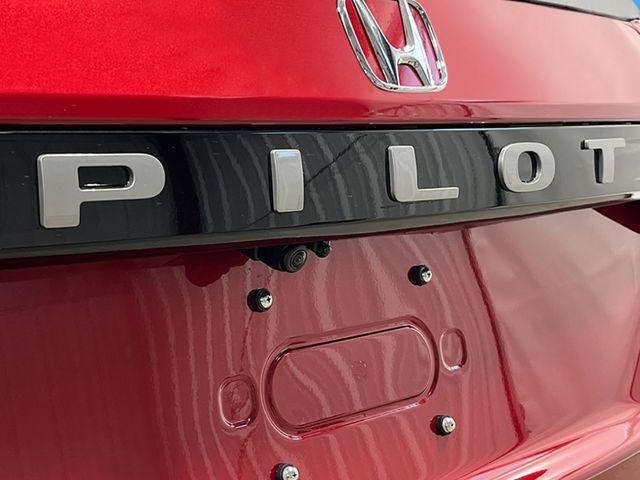 new 2026 Honda Pilot car, priced at $54,445