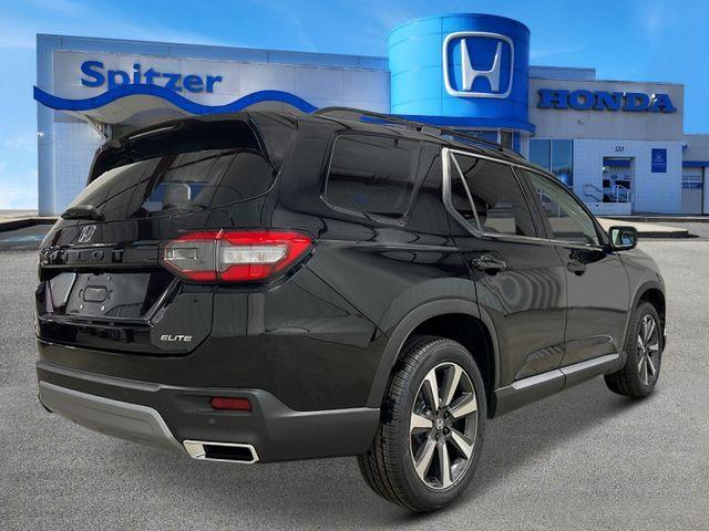 new 2025 Honda Pilot car, priced at $51,000