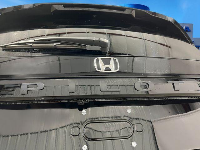 new 2025 Honda Pilot car, priced at $51,000
