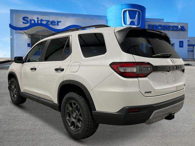 new 2025 Honda Pilot car, priced at $48,850