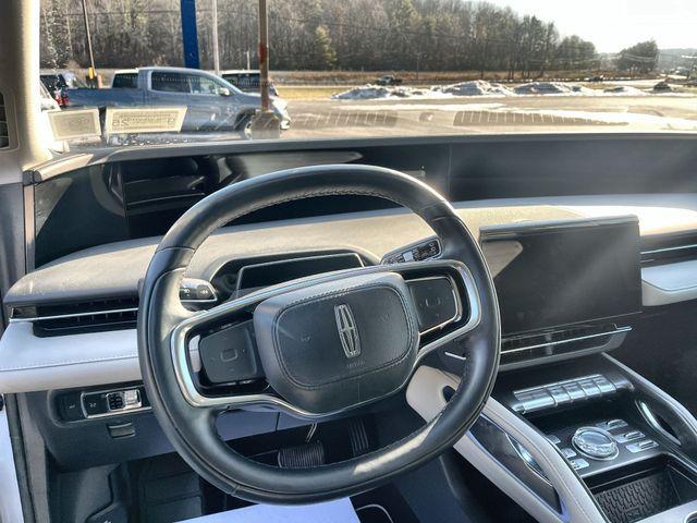 used 2024 Lincoln Nautilus car, priced at $46,899