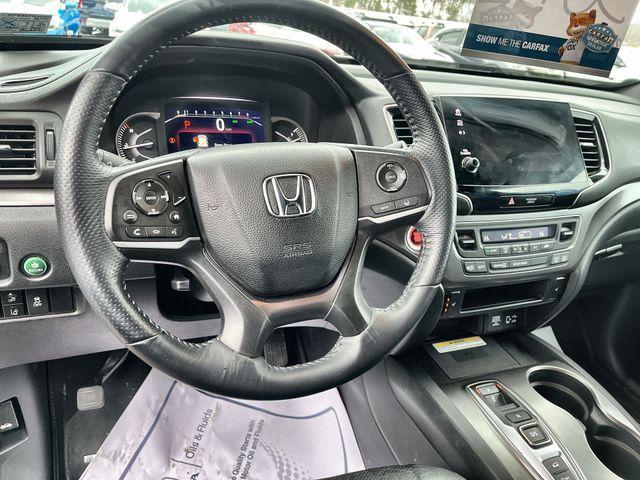 used 2022 Honda Passport car, priced at $30,452