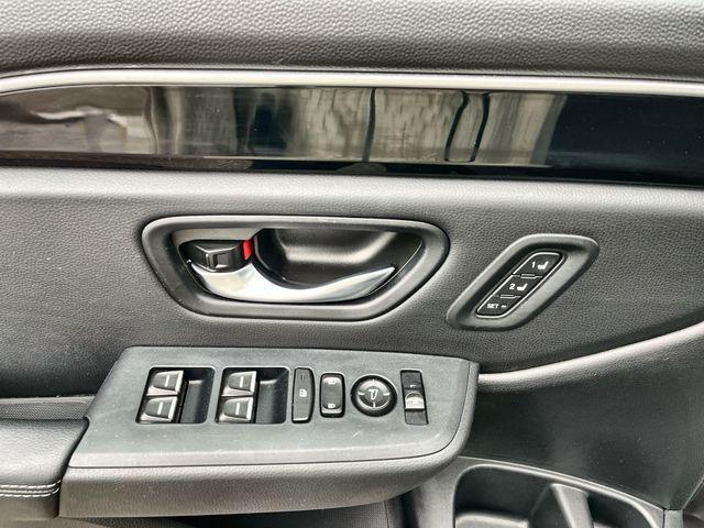 used 2025 Honda Pilot car, priced at $39,968