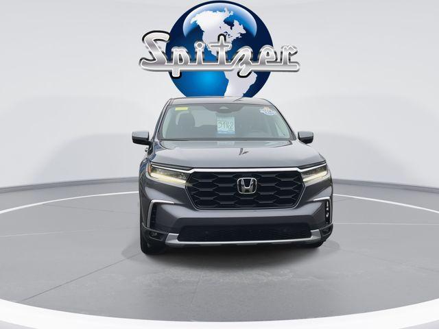 used 2025 Honda Pilot car, priced at $39,968