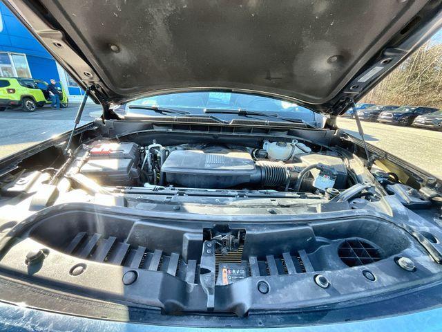 used 2024 GMC Yukon XL car, priced at $55,512