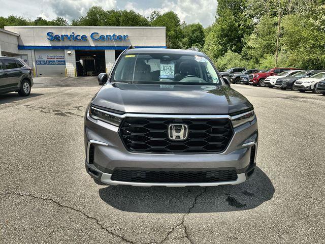 used 2024 Honda Pilot car, priced at $46,086