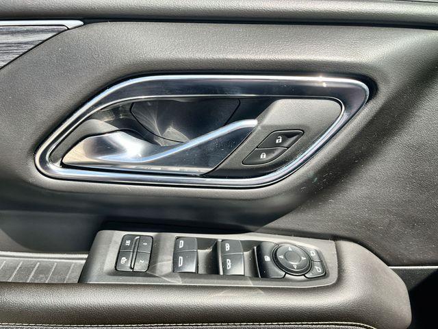 used 2024 GMC Yukon car, priced at $52,486