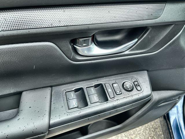 used 2025 Honda CR-V car, priced at $30,226