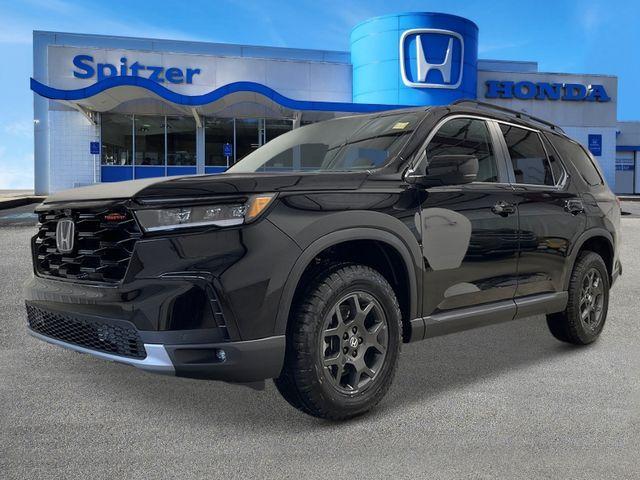 new 2025 Honda Pilot car, priced at $48,395
