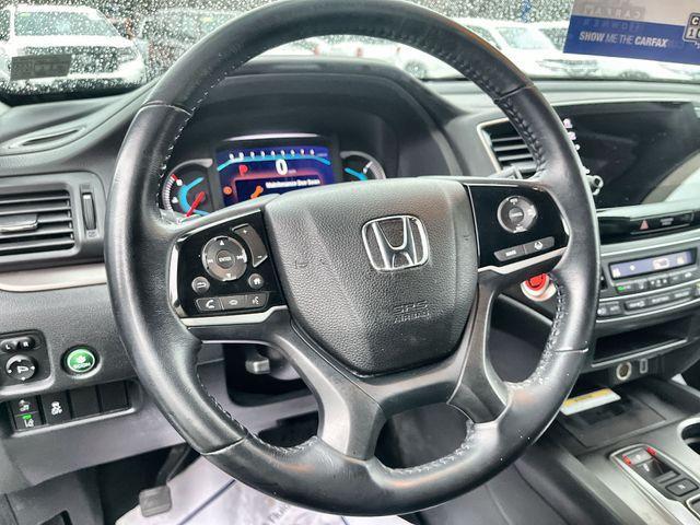 used 2022 Honda Pilot car, priced at $28,846