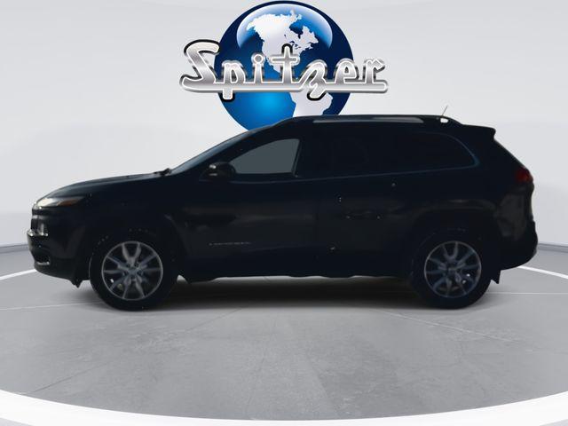 used 2015 Jeep Cherokee car, priced at $11,268