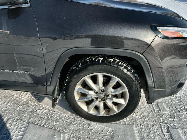 used 2015 Jeep Cherokee car, priced at $11,268