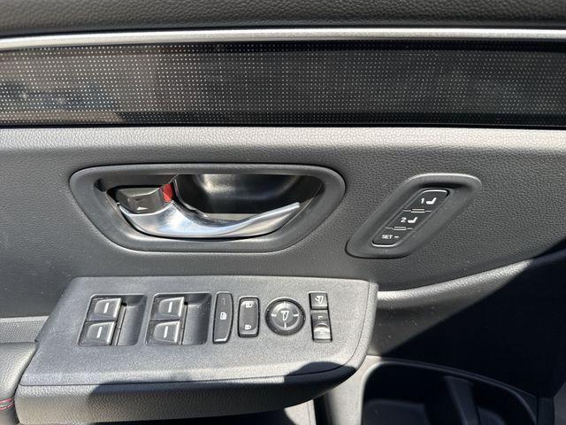 used 2025 Honda Pilot car, priced at $50,053