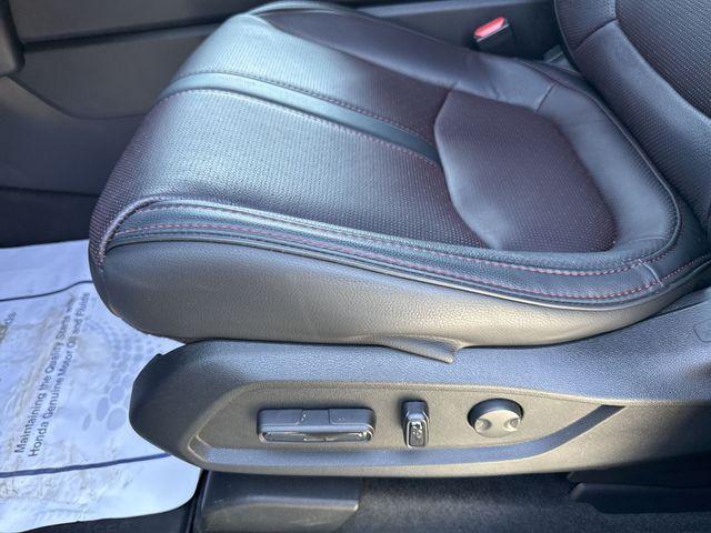used 2025 Honda Pilot car, priced at $50,053