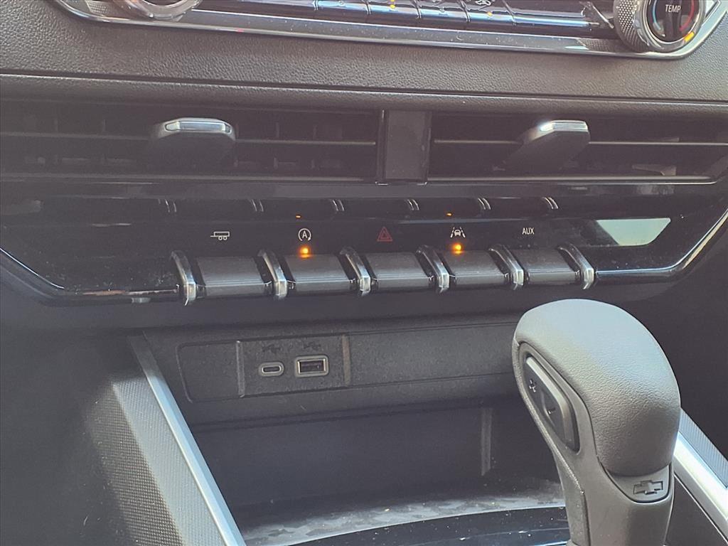 used 2025 Chevrolet Colorado car, priced at $30,595