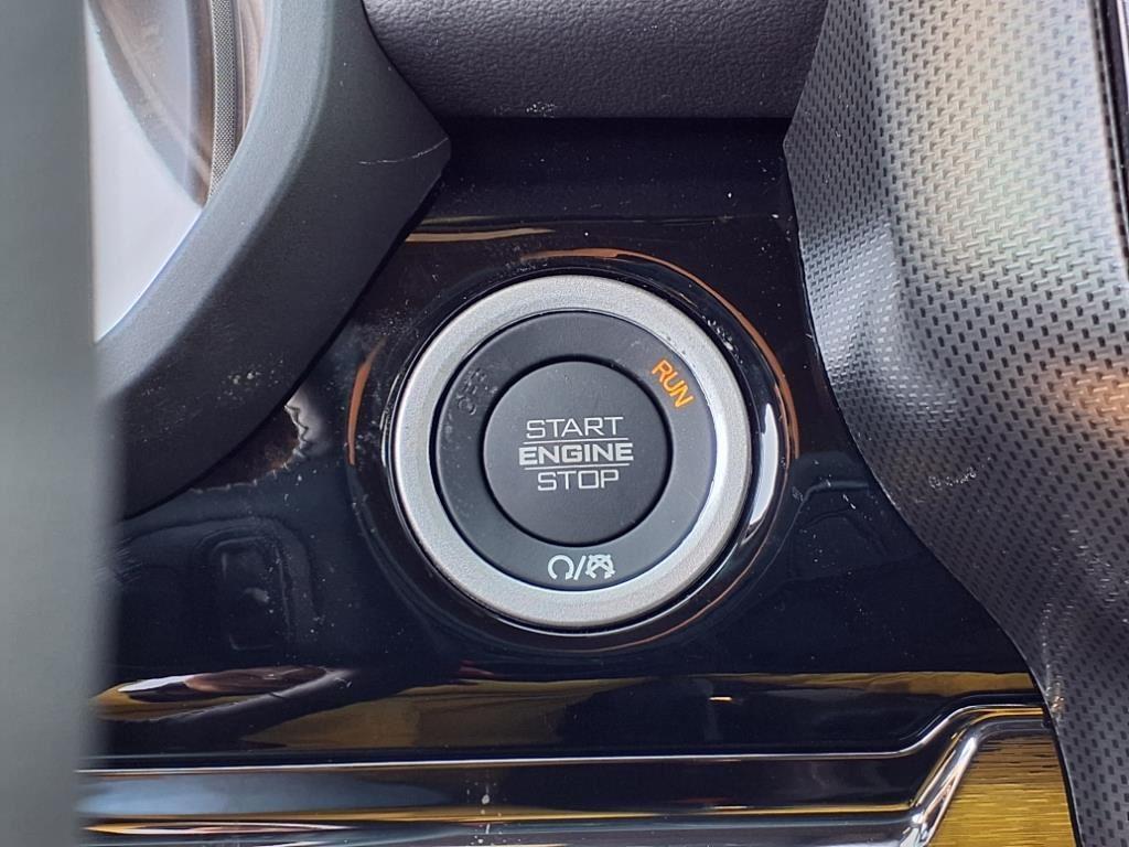 new 2025 Ram 1500 car, priced at $72,794