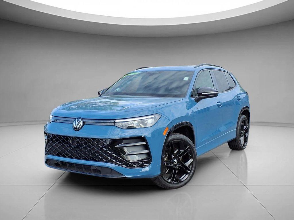 used 2025 Volkswagen Tiguan car, priced at $33,491