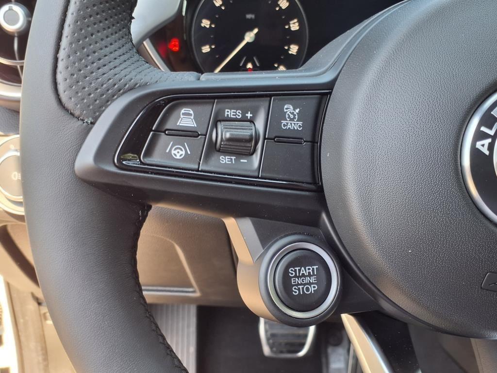 new 2025 Alfa Romeo Giulia car, priced at $43,990