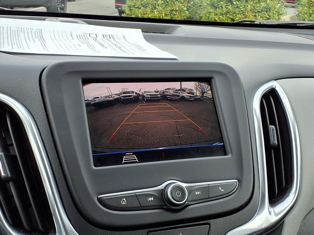 used 2021 Chevrolet Equinox car, priced at $16,895