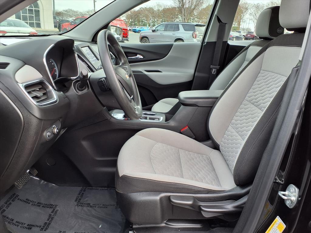 used 2021 Chevrolet Equinox car, priced at $16,895