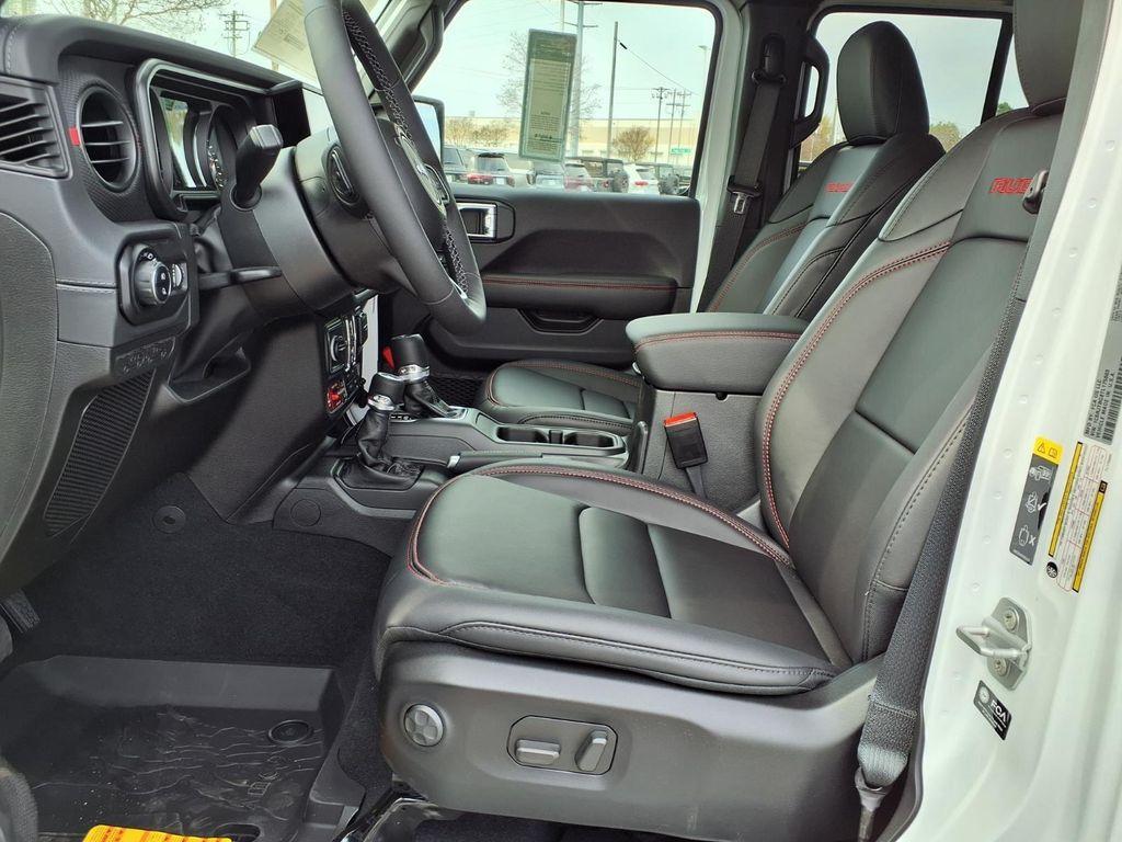 new 2026 Jeep Gladiator car, priced at $59,465