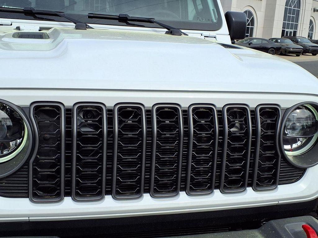 new 2026 Jeep Gladiator car, priced at $59,465