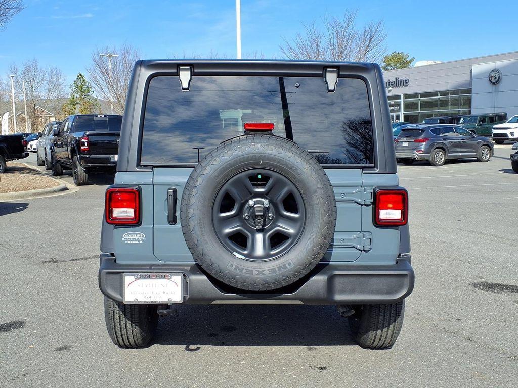 new 2026 Jeep Wrangler car, priced at $41,216