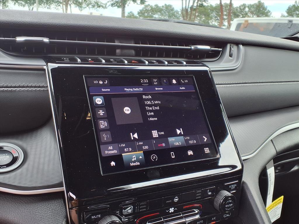 new 2025 Jeep Grand Cherokee car, priced at $41,625