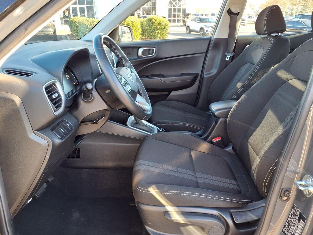 used 2024 Hyundai Venue car, priced at $16,995